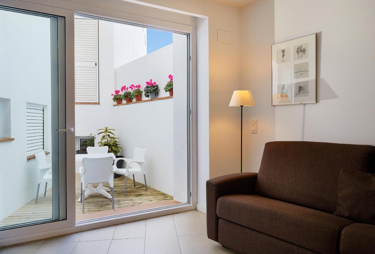 Canvas Apartments&Lofts Cadaques Luaran gambar