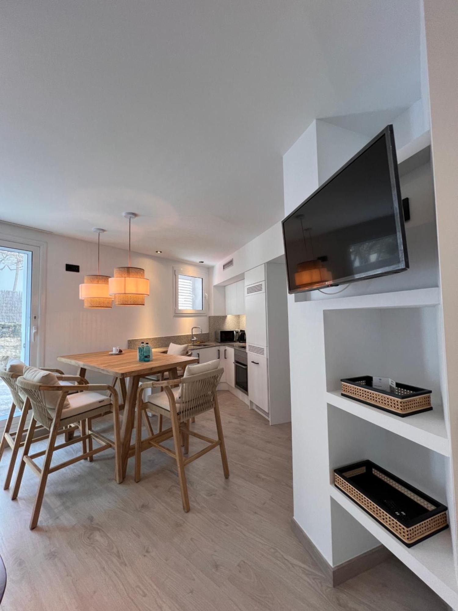 Canvas Apartments&Lofts Cadaques Luaran gambar